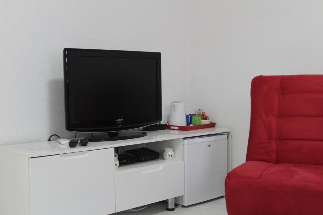 Red Apartment Sarajevo Luaran gambar